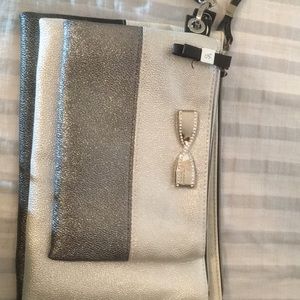 Victoria’s Secret make up bags set